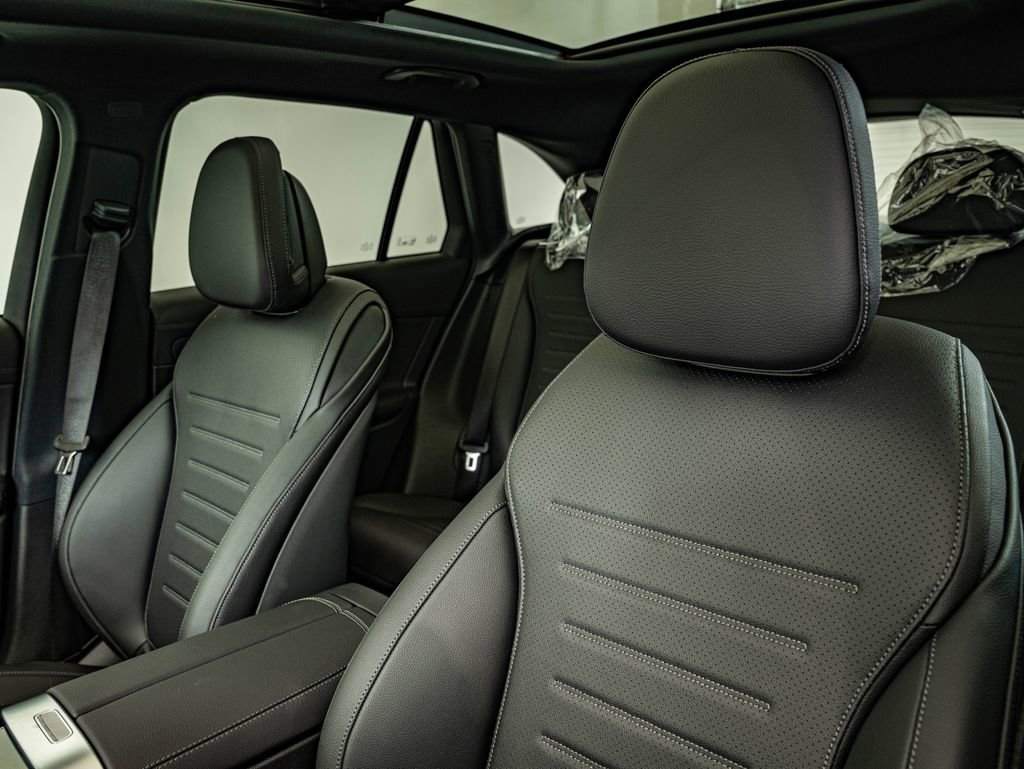 New 2026 Mercedes-Benz GLC 300 4MATIC image 29