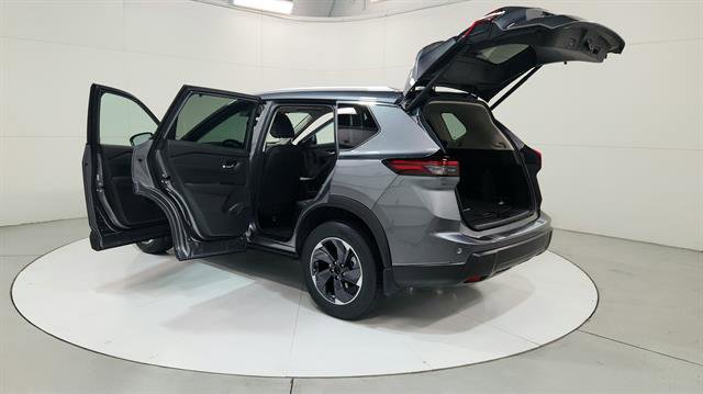 New 2026 Nissan Rogue SV w/ SV Premium Package image 30