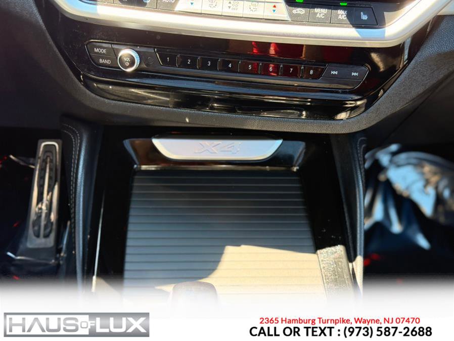 Used 2023 BMW X4 xDrive30i w/ M Sport Package image 28
