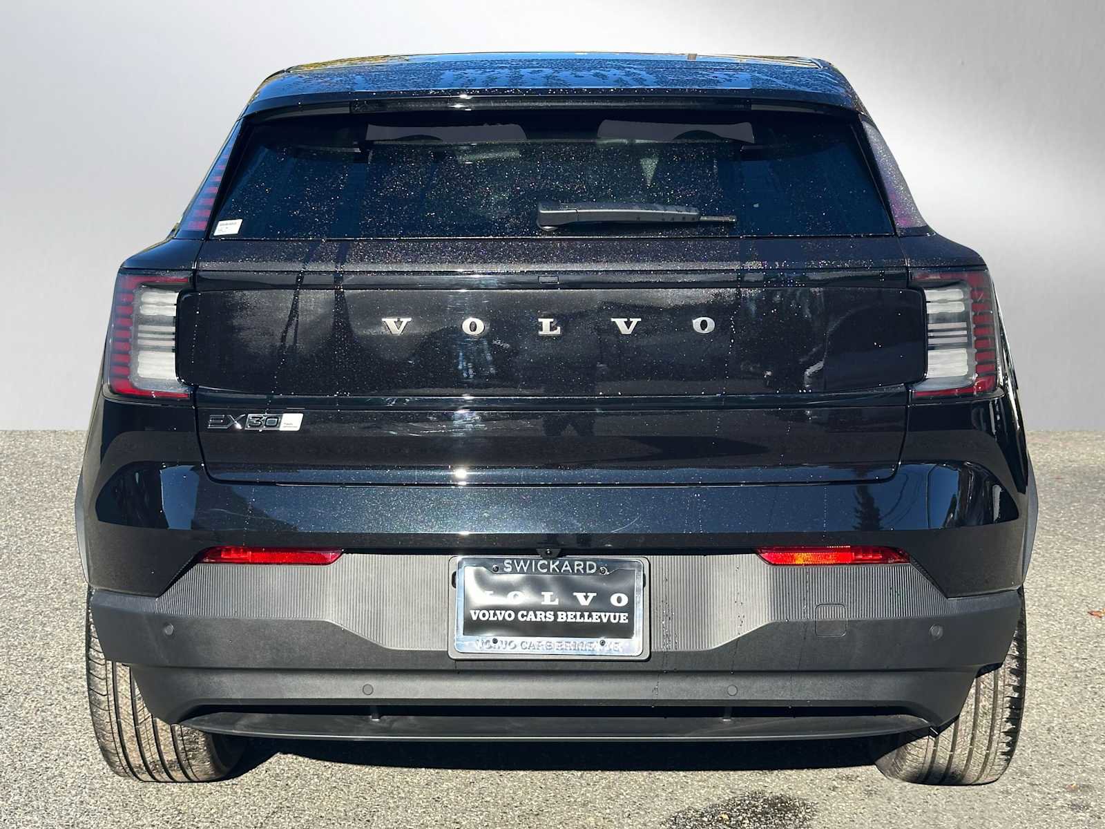 New 2025 Volvo EX30 Plus w/ Protection Package Premier image 4