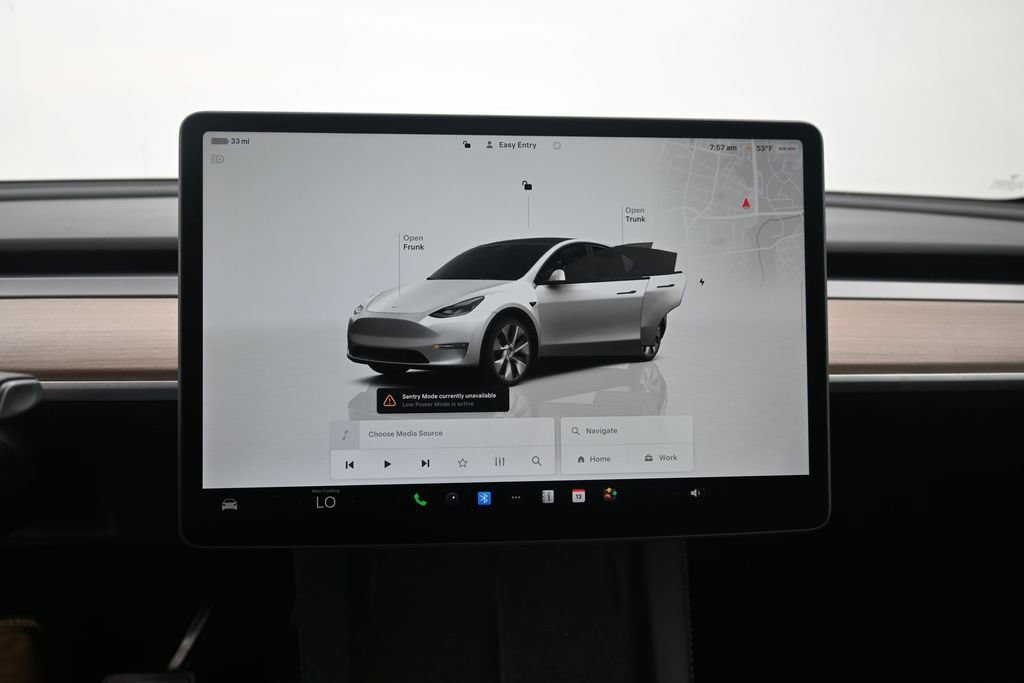 Used 2023 Tesla Model Y Long Range AWD/4WD image 9
