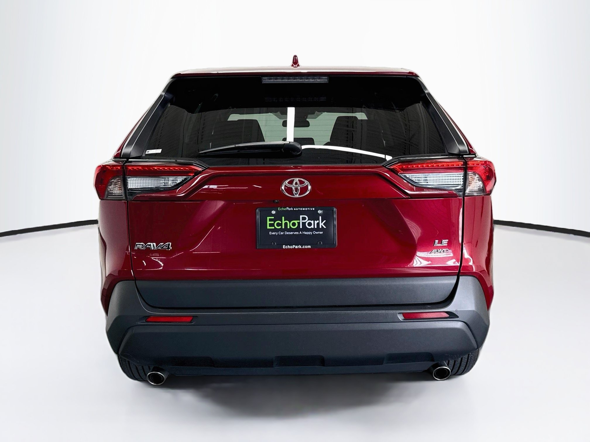 Used 2025 Toyota RAV4 LE AWD/4WD image 7