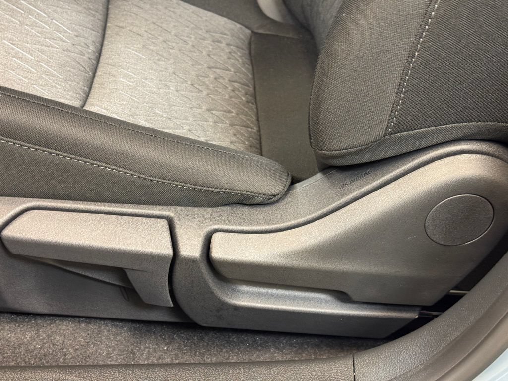 New 2026 Nissan Sentra SV w/ SV Convenience Package FWD image 10