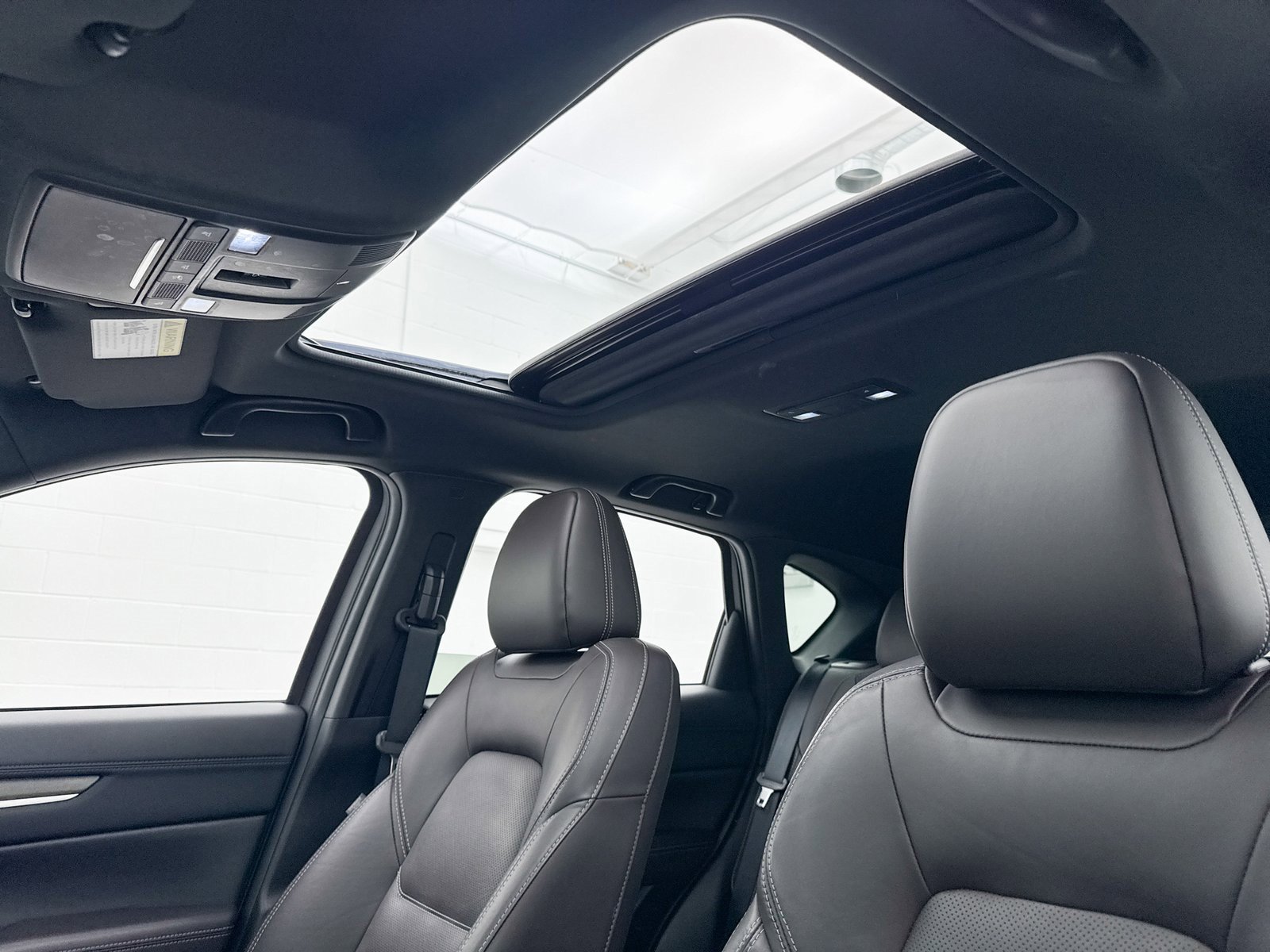 Certified 2025 MAZDA CX-5 Signature image 3