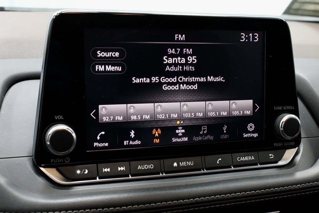 Certified 2021 Nissan Rogue SV w/ Premium Package image 3