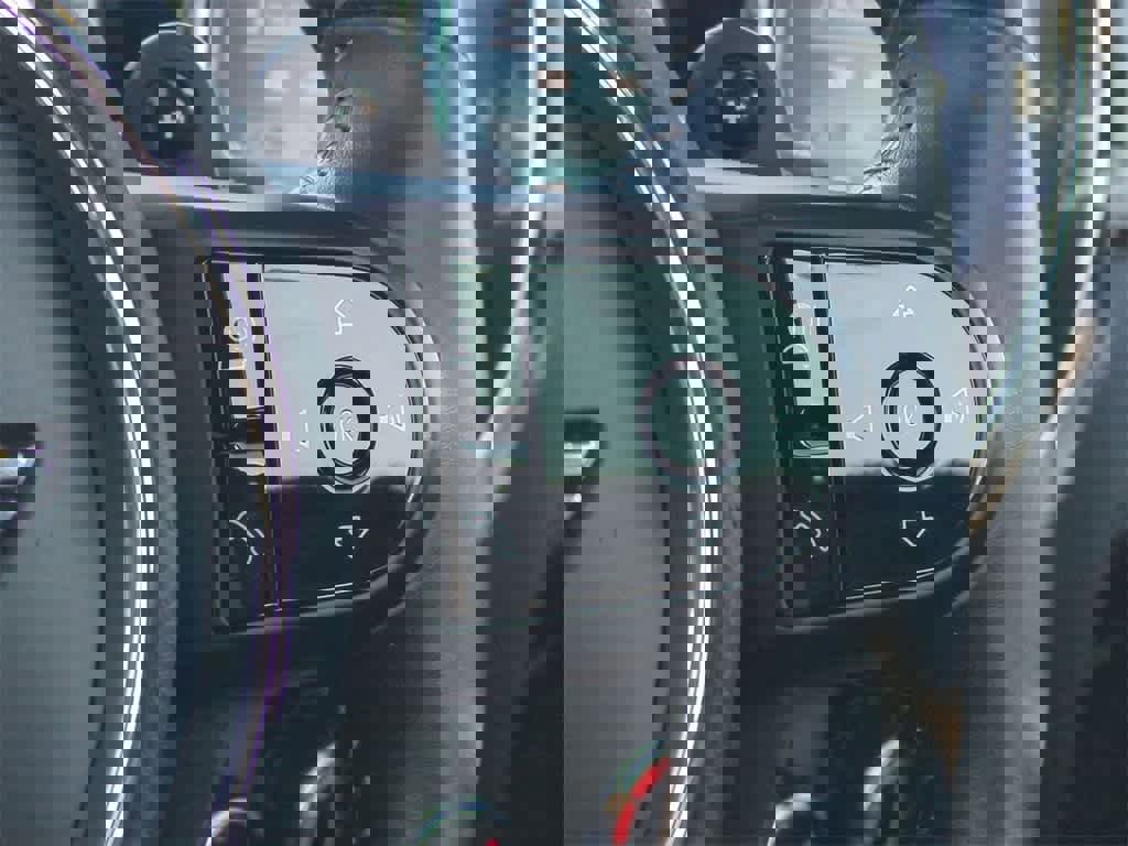 Used 2022 MINI Cooper S w/ Driver Assistance Package image 24