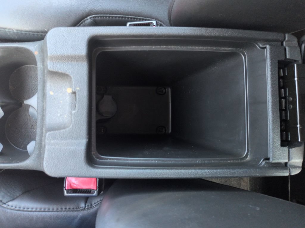 Used 2013 Chevrolet Impala LTZ FWD image 25