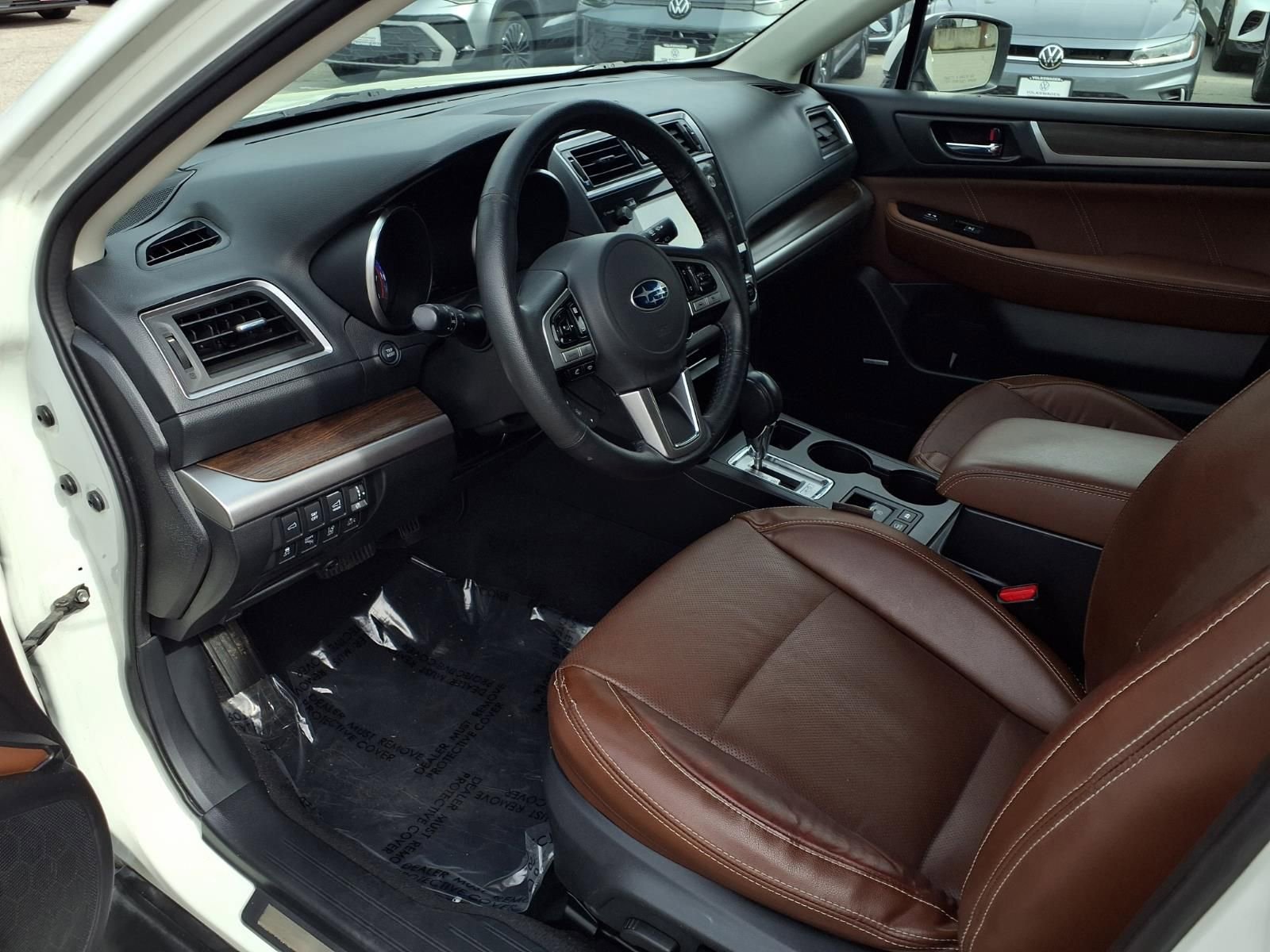 Used 2017 Subaru Outback 3.6R Touring image 14