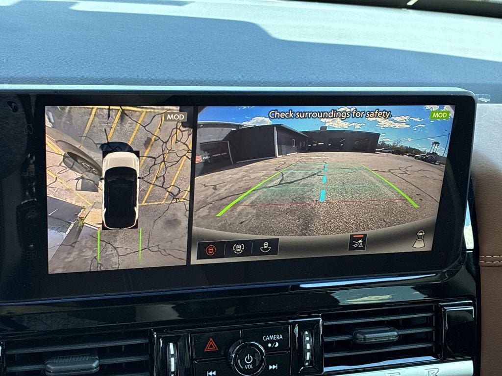 New 2026 Nissan Pathfinder Platinum AWD/4WD image 18