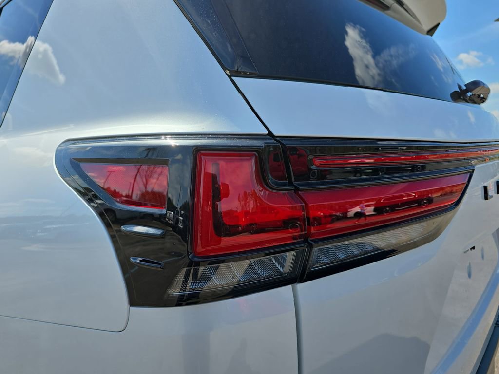 Used 2025 Lexus LX 700h Overtrail w/ Accessory Package (Z1) image 38