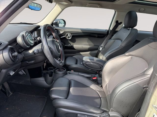 Used 2020 MINI Cooper S w/ Storage Package image 9