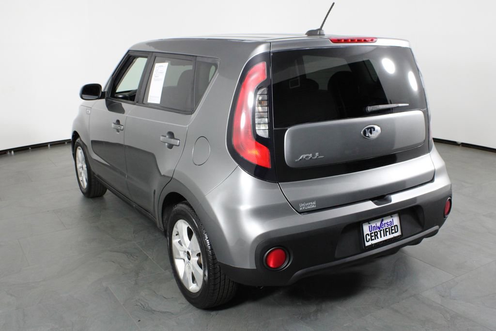 Used 2017 Kia Soul image 3