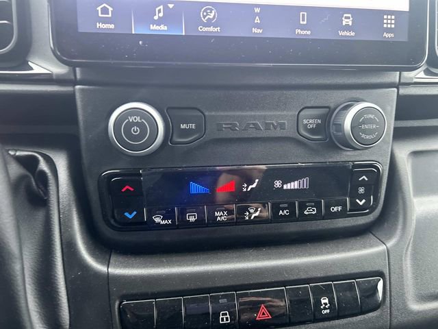 New 2026 RAM ProMaster 3500 w/ Premium Convenience Group image 9