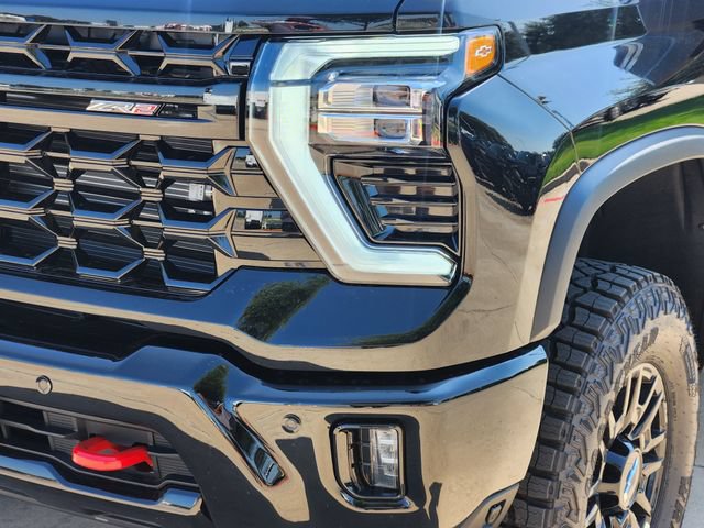 New 2026 Chevrolet Silverado 2500 ZR2 AWD/4WD image 17