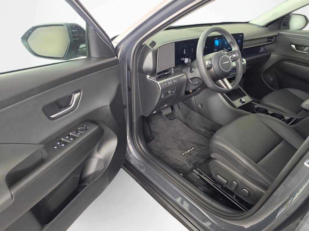 Used 2026 Hyundai Kona SEL Premium AWD/4WD image 27