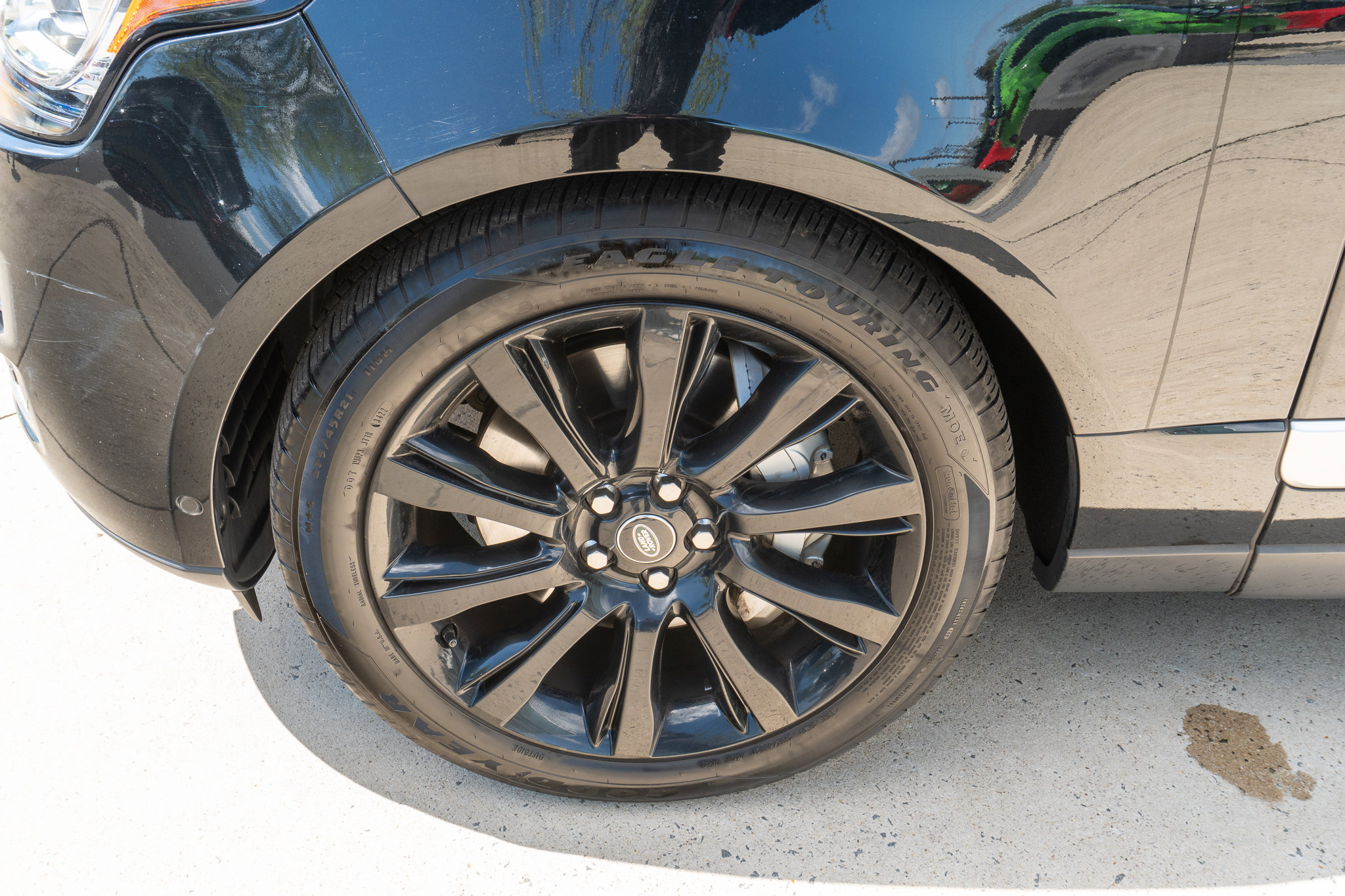 Used 2016 Land Rover Range Rover Supercharged image 41