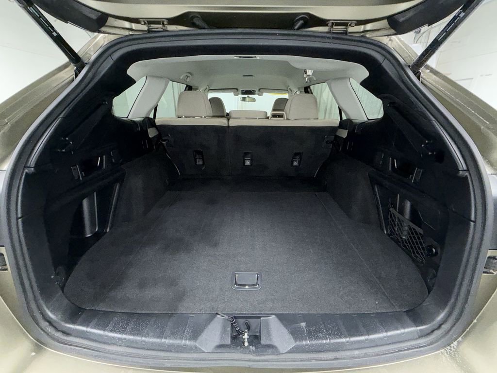 Used 2021 Subaru Outback Premium image 13