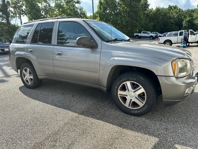 Used 2007 Chevrolet TrailBlazer LT w/ LT Preferred Equipment Group AWD/4WD image 7