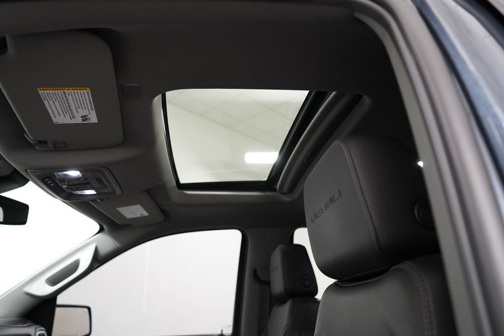 Used 2021 GMC Sierra 1500 Denali w/ Driver Alert Package II AWD/4WD image 16