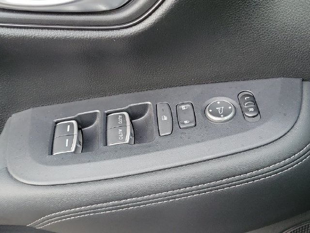 Used 2023 Honda HR-V EX-L image 14