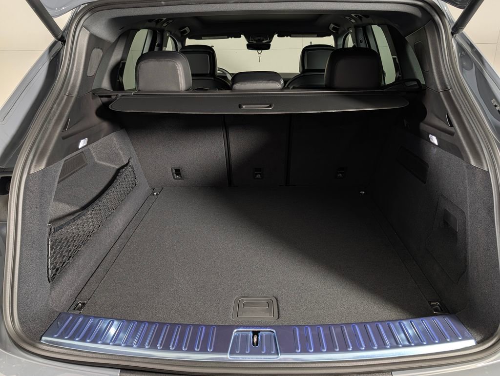 New 2026 Porsche Cayenne AWD/4WD image 18