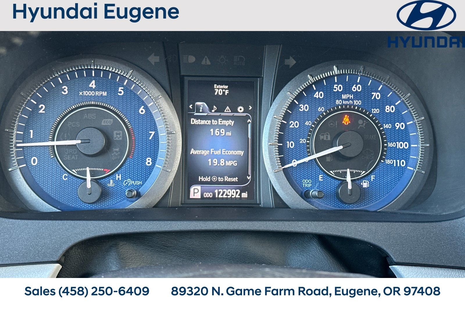 Used 2016 Toyota Sienna XLE image 32