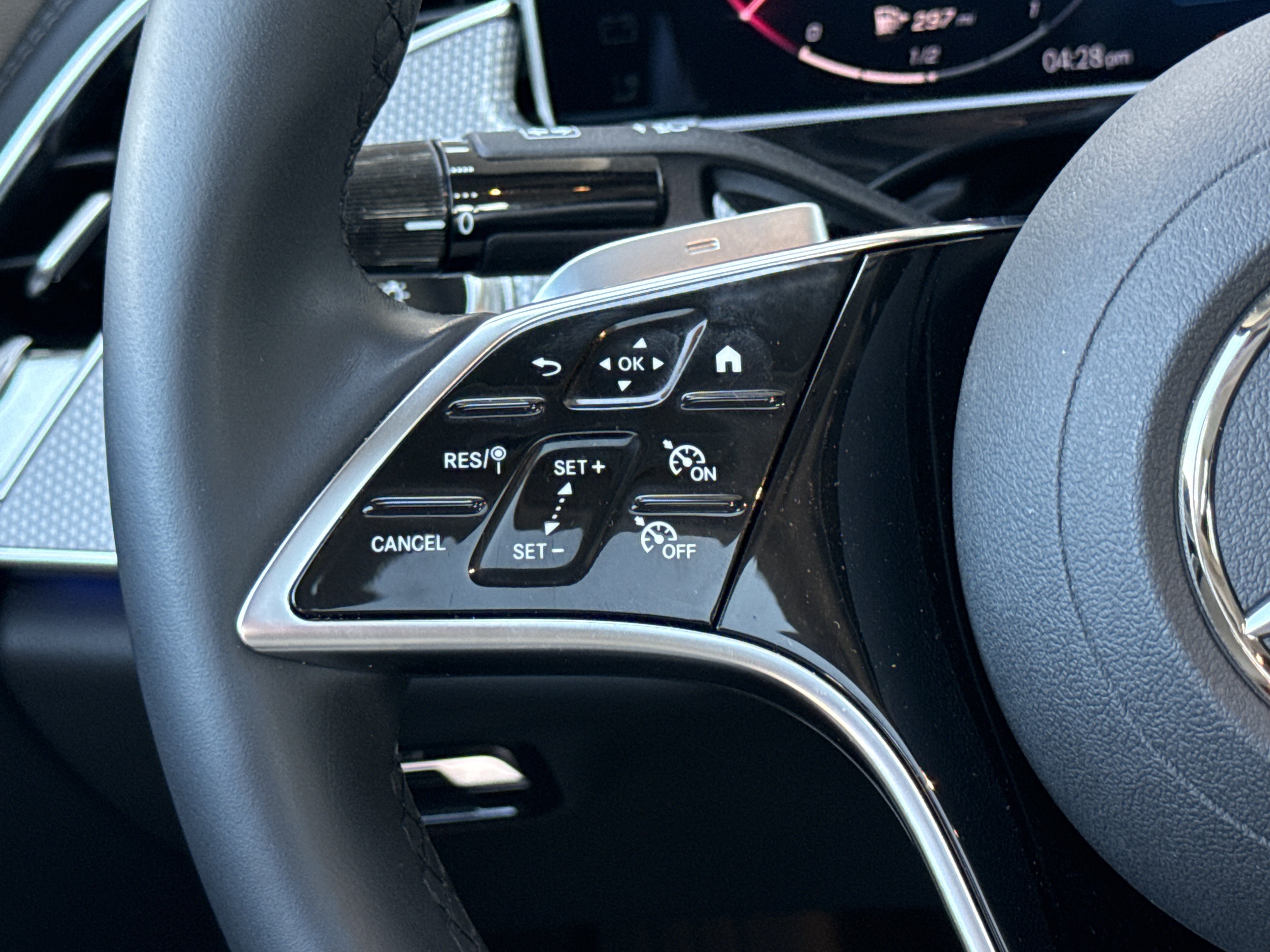 Certified 2025 Mercedes-Benz E 350 Sedan image 31