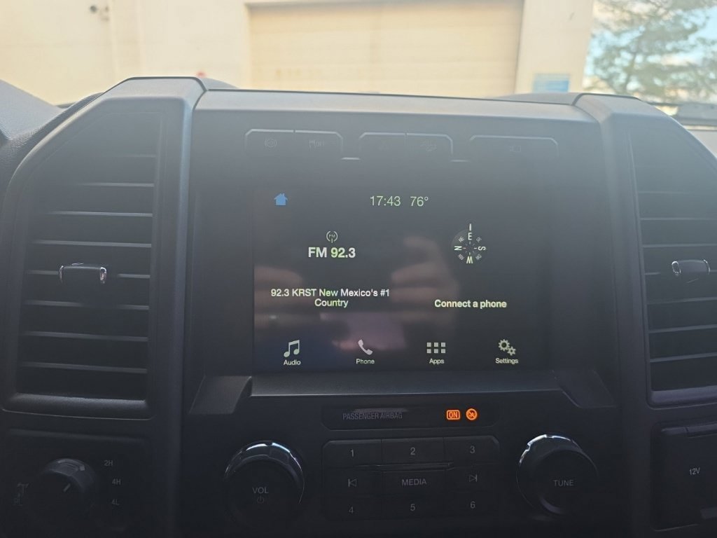 Used 2017 Ford F250 XL w/ STX Appearance Package AWD/4WD image 21