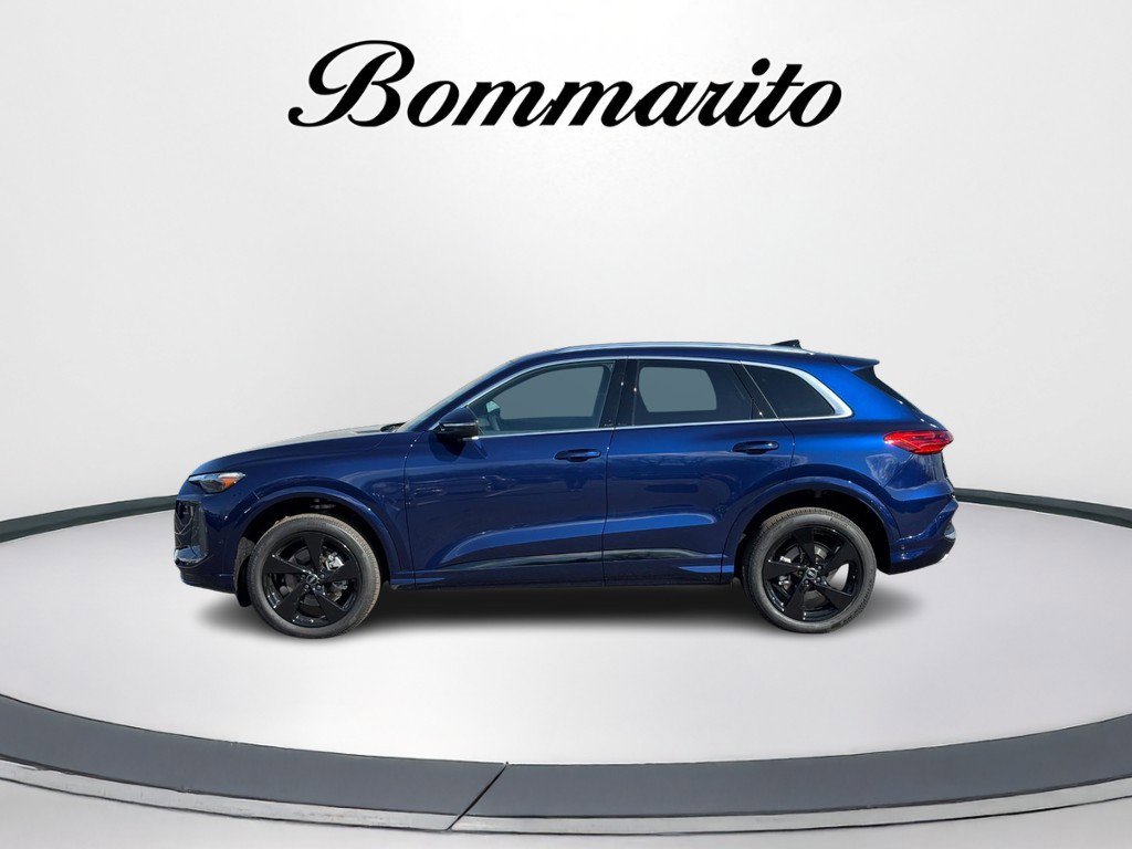 New 2025 Audi Q5 Premium Plus image 2