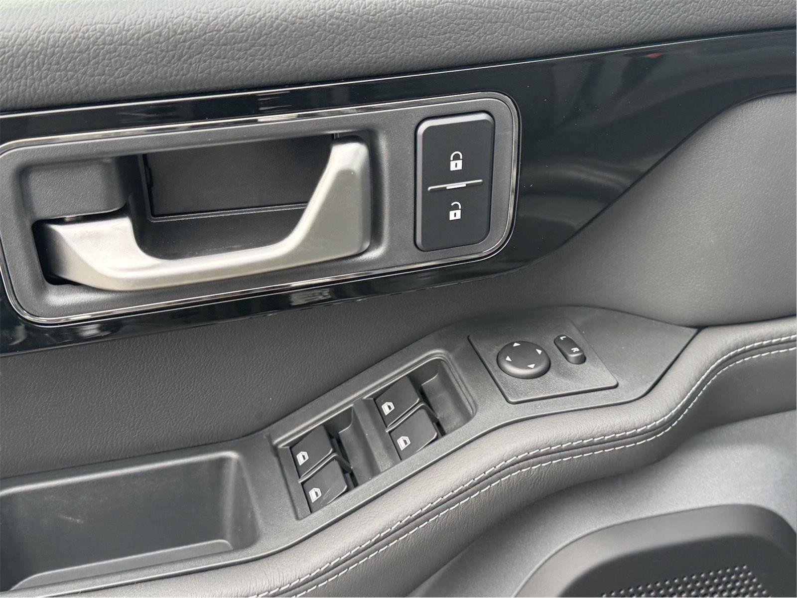 New 2025 INEOS Grenadier Station Wagon AWD/4WD image 15