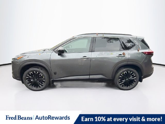 New 2027 Nissan Rogue SV AWD/4WD image 3