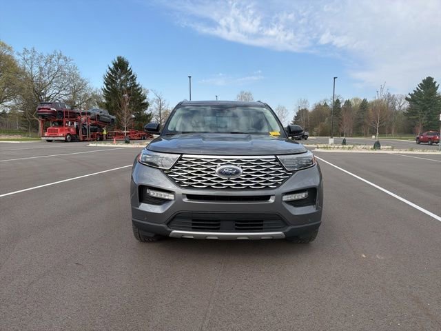 Used 2021 Ford Explorer Platinum w/ Equipment Group 601A AWD/4WD image 8