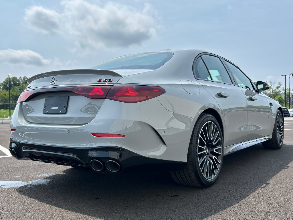 New 2027 Mercedes-Benz E 53 AMG e 4MATIC Sedan image 8