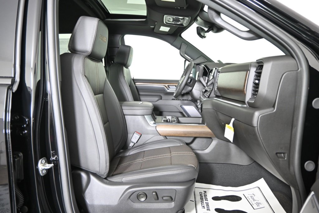 New 2026 Chevrolet Silverado 2500 High Country w/ High Country Premium Package image 14