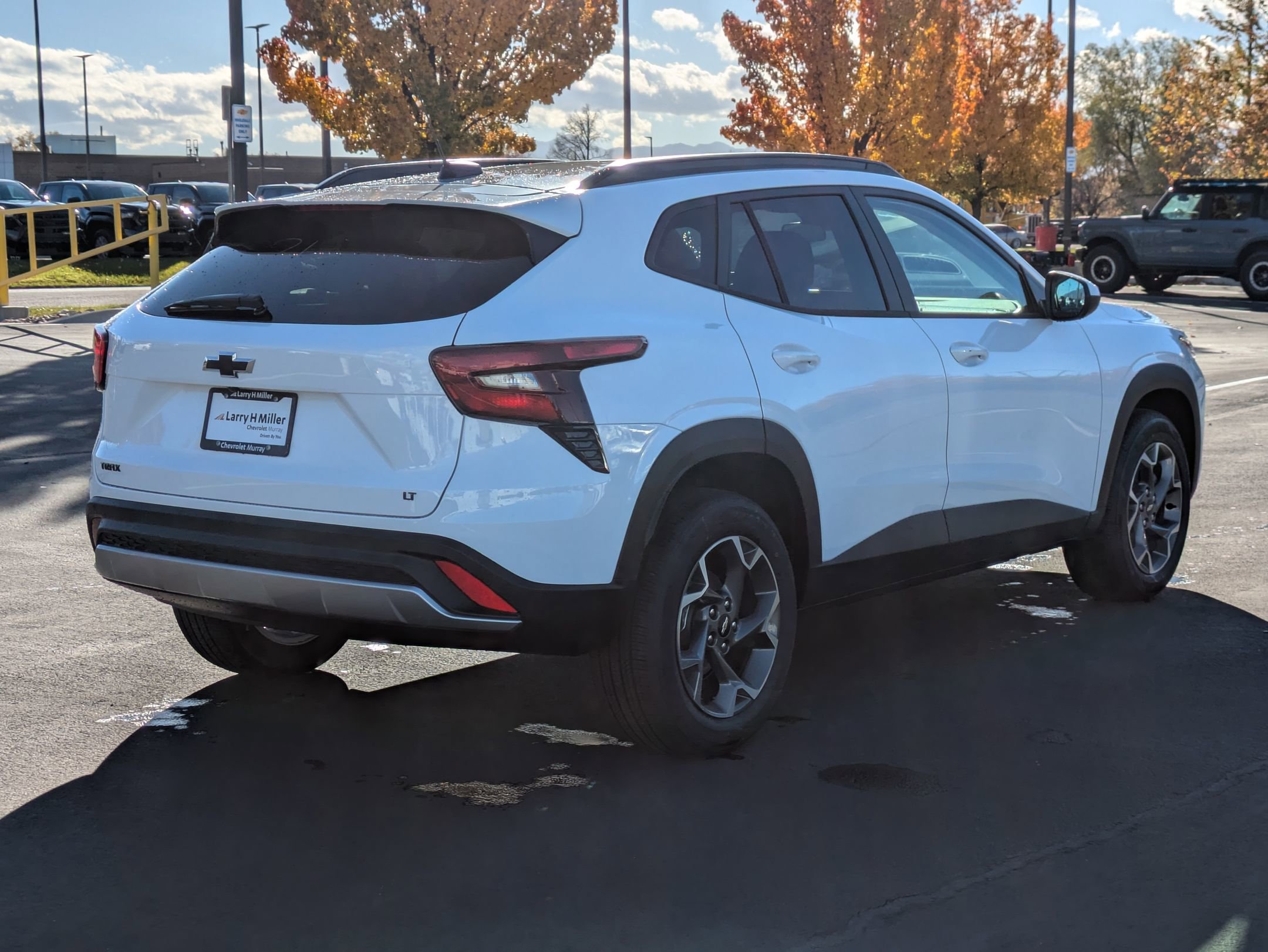 New 2026 Chevrolet Trax LT w/ Driver Confidence Package FWD image 5