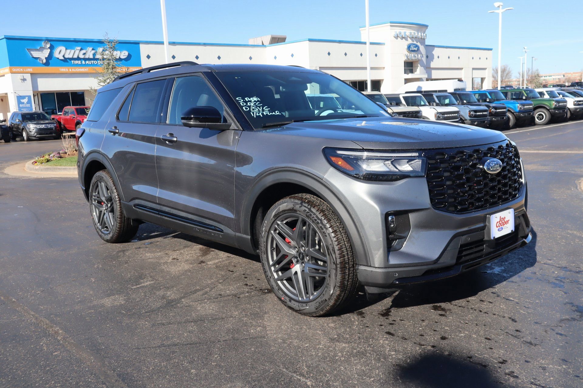 New 2026 Ford Explorer ST-Line w/ ST-Line Street Pack image 1