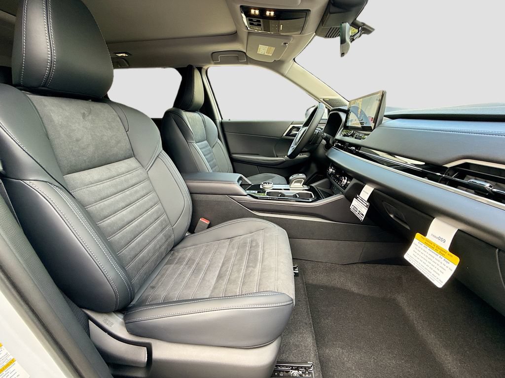New 2026 Mitsubishi Outlander SE FWD image 30