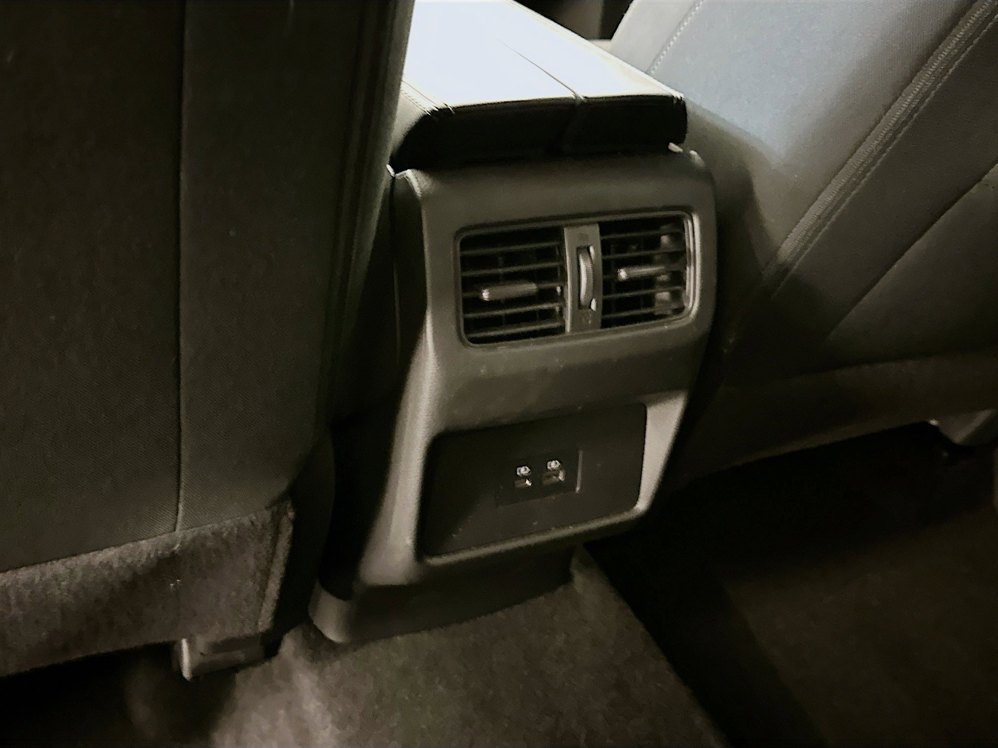 Used 2023 Nissan Rogue SV image 27