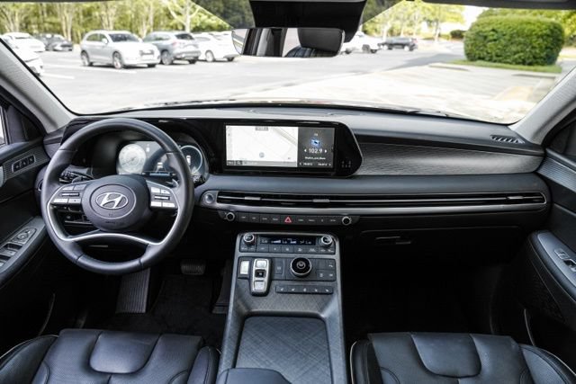Used 2023 Hyundai Palisade Limited FWD image 23