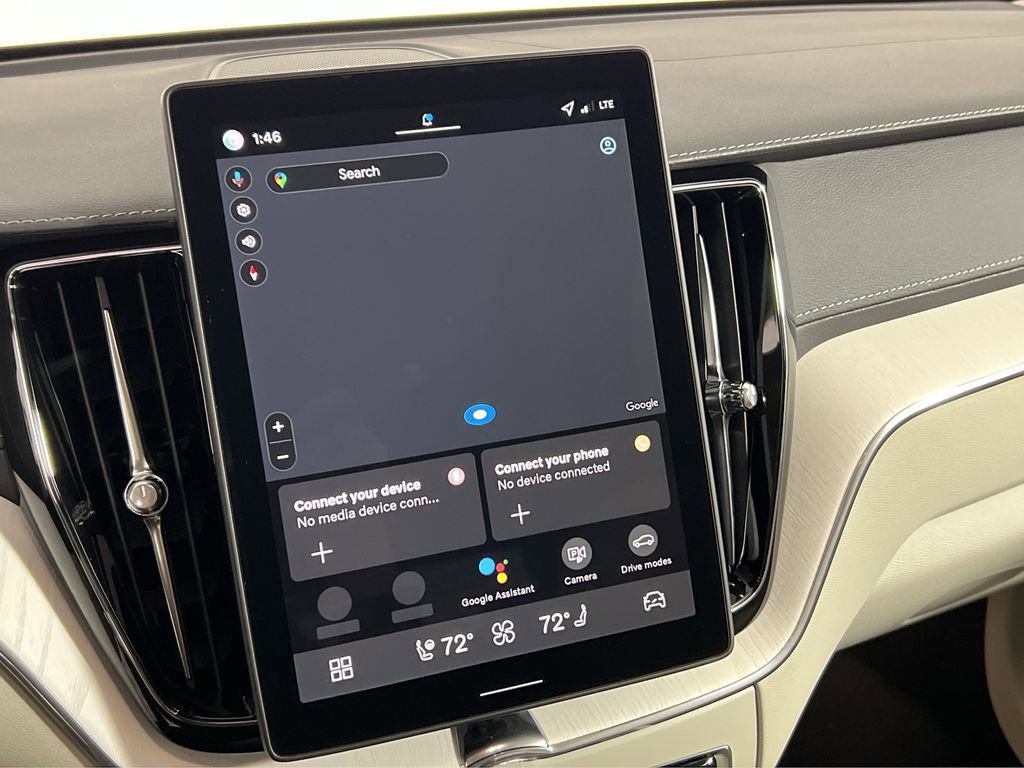 New 2026 Volvo XC60 T8 Ultra w/ Climate Package image 17