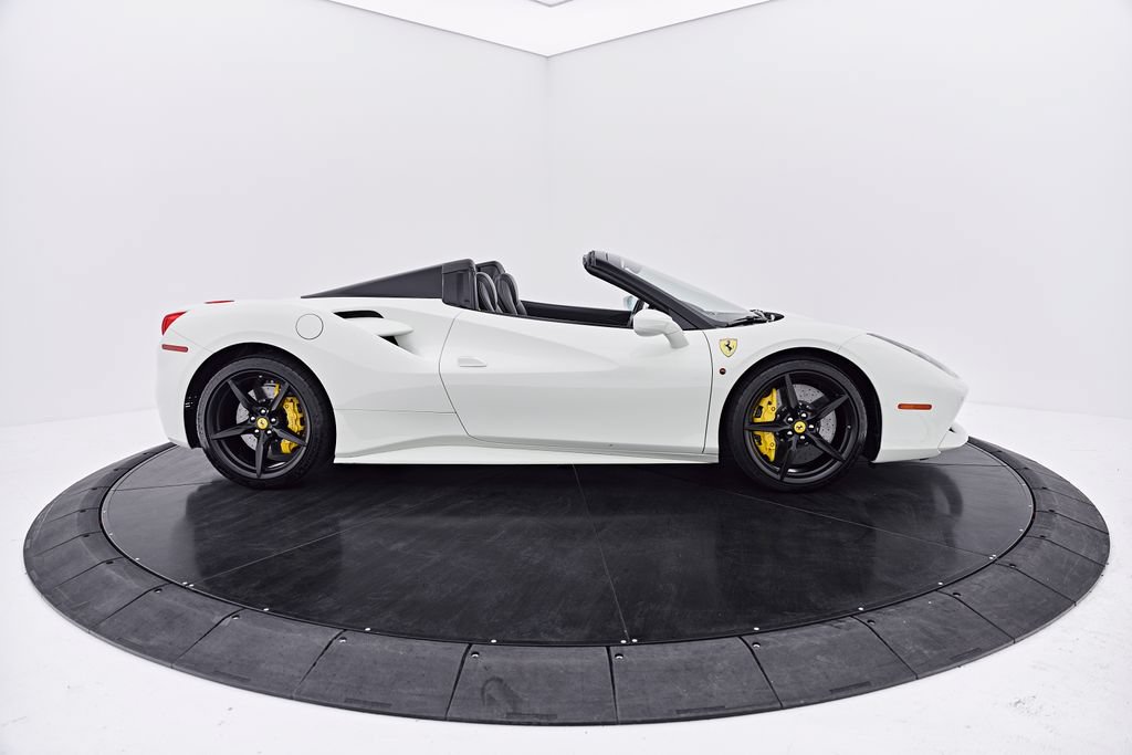 Used 2019 Ferrari 488 Spider RWD image 26
