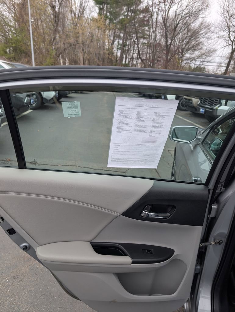 Used 2016 Honda Accord EX image 14