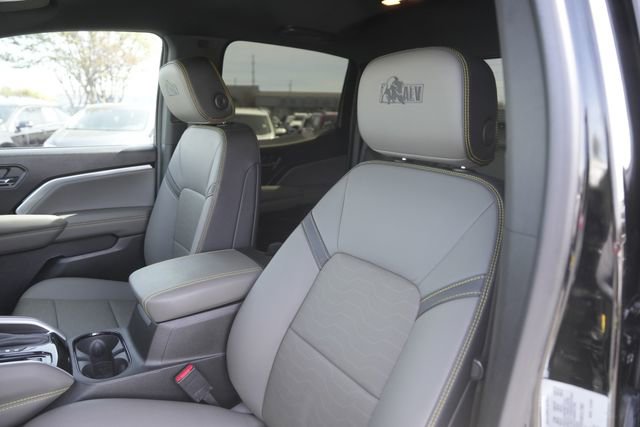 Used 2024 Chevrolet Colorado ZR2 w/ ZR2 Bison Edition AWD/4WD image 10