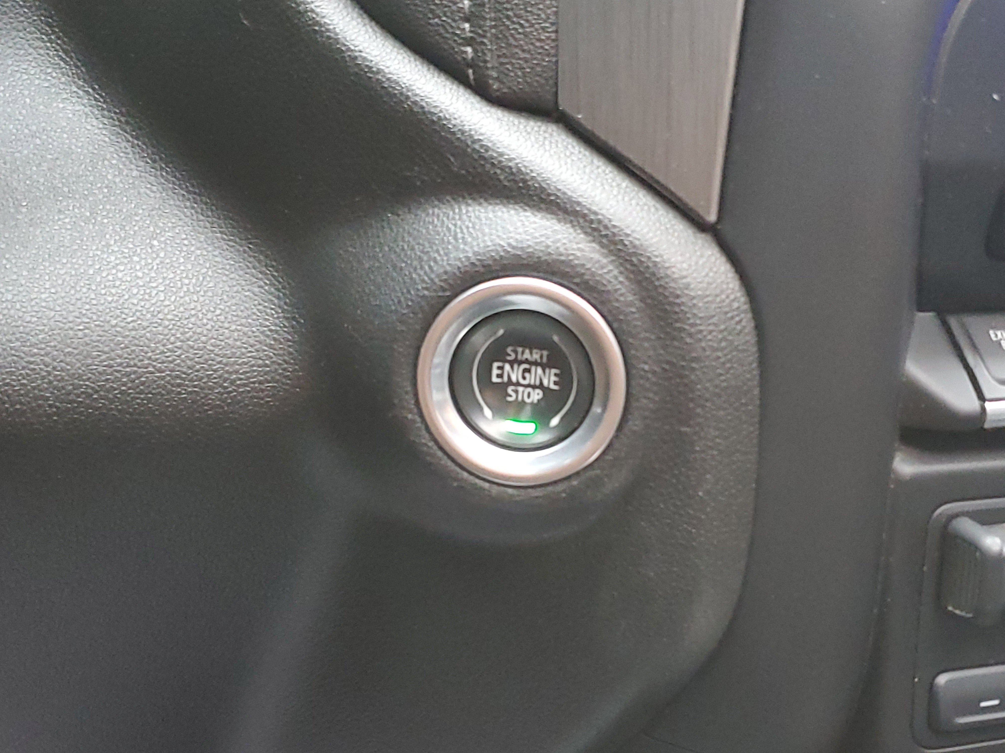 Used 2022 GMC Sierra 3500 Denali w/ Denali Ultimate Package image 26