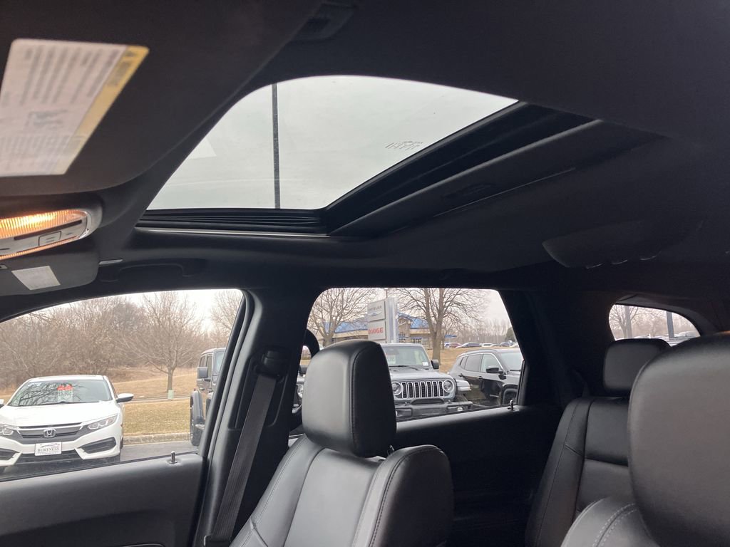 Used 2022 Dodge Durango GT image 12