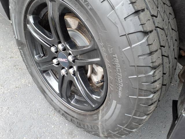 Used 2023 GMC Acadia AT4 w/ Preferred Package AWD/4WD image 31