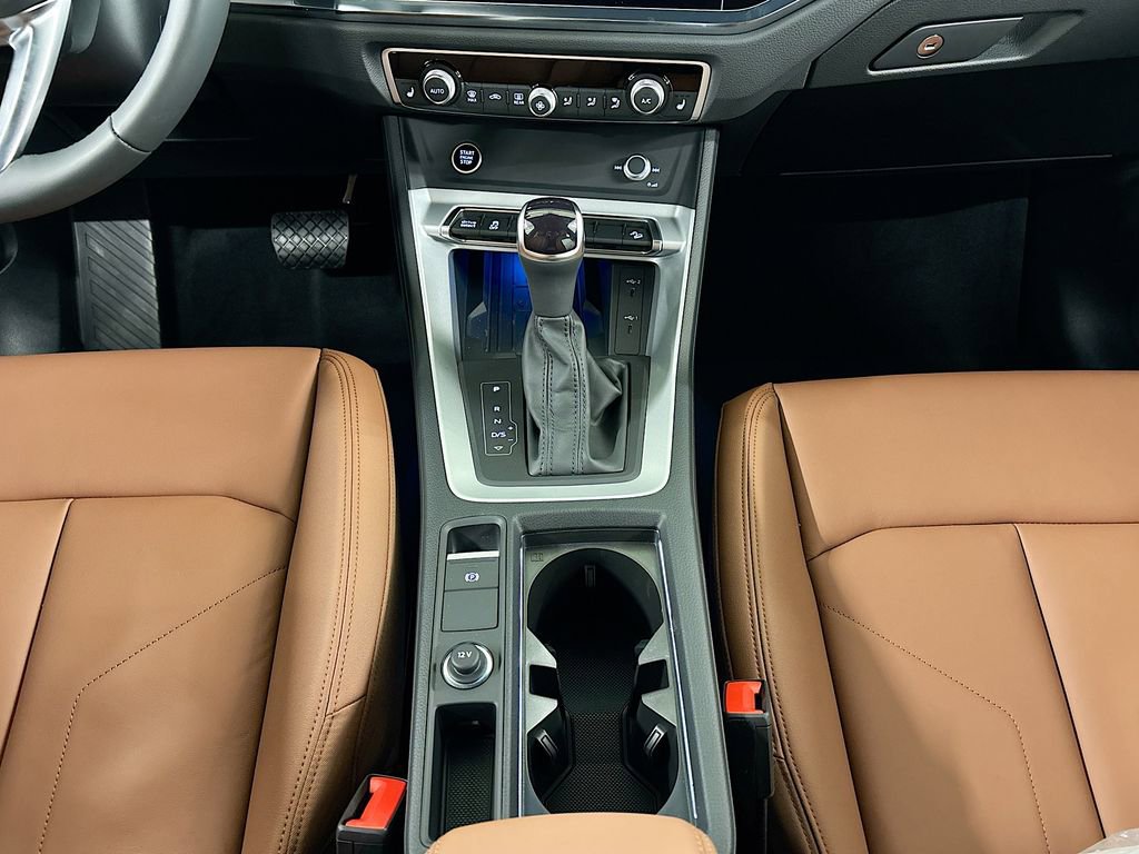 New 2025 Audi Q3 2.0T Premium Plus image 13