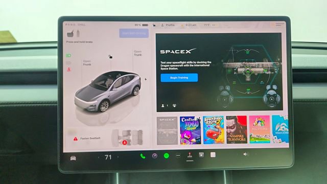 Used 2026 Tesla Model Y Long Range image 45