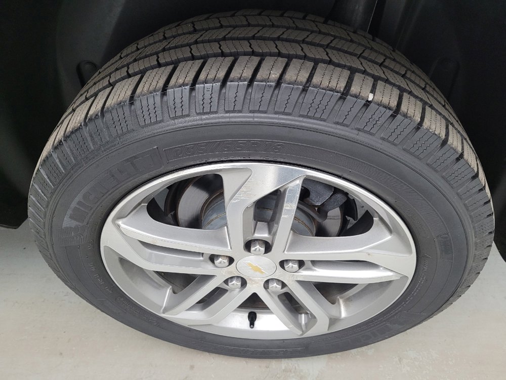 Used 2017 Chevrolet Equinox Premier w/ Enhanced Convenience Package AWD/4WD image 31