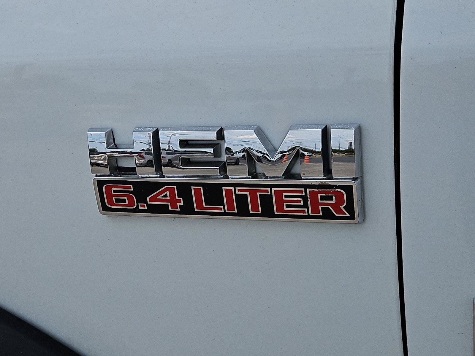 Used 2018 RAM 2500 ST AWD/4WD image 14